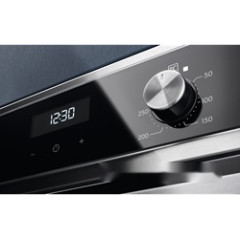 Духовой шкаф Electrolux EZF5E43X