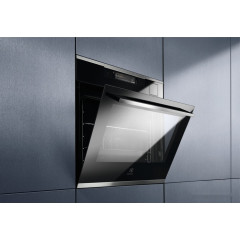 Духовой шкаф Electrolux KOAAS31WX