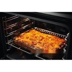 Духовой шкаф Electrolux SurroundCook FLEX 600 EOF3H50BK