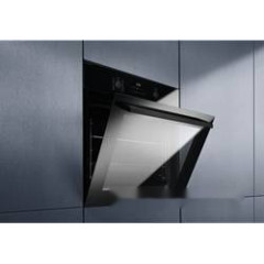 Духовой шкаф Electrolux SteamBake 600 EOD6P77Z