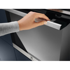 Духовой шкаф Electrolux SteamBake 600 EOD6P77X
