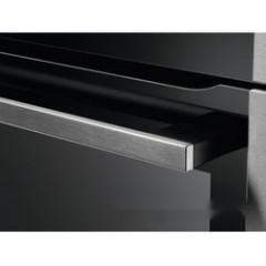 Духовой шкаф AEG BCE546360M