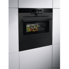 Духовой шкаф AEG KMK965090T