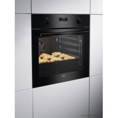 Духовой шкаф AEG BCE558370B