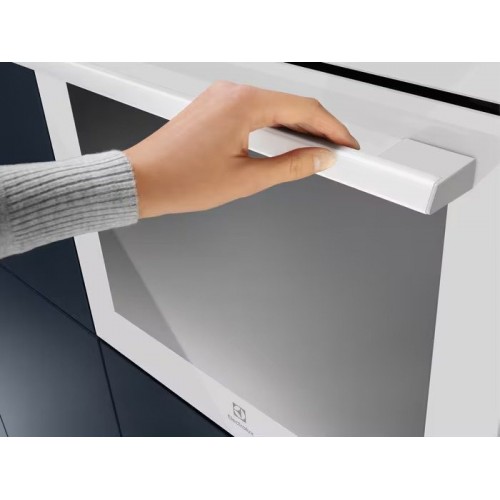 Духовой шкаф Electrolux SurroundCook 600 EOF5F50V