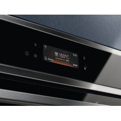 Духовой шкаф Electrolux EOB8S39WX