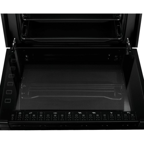 Духовой шкаф Maunfeld EOEM7610B2