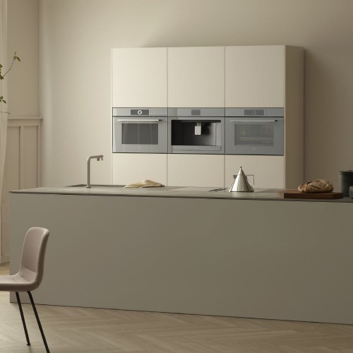 Духовой шкаф V-ZUG CS6T-23043 черное стекло