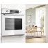 Духовой шкаф Bosch Serie 6 HBG536EW4