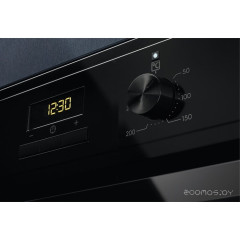 Духовой шкаф Electrolux SteamBake 600 EOD3H50BK