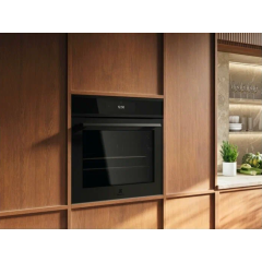 Духовой шкаф Electrolux MealAssist 700 LOE8H39Z