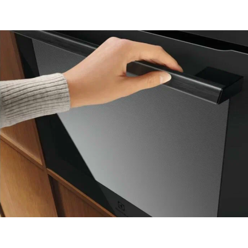 Духовой шкаф Electrolux EOE9P3ST