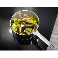 Вытяжка Electrolux EFF90560OX