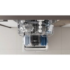 Посудомоечная машина Indesit DIE 2B19 A