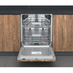 Посудомоечная машина Hotpoint-Ariston HI 5030 WEF