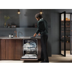 Посудомоечная машина Electrolux EEC767310L