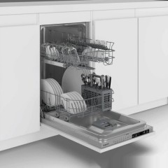 Посудомоечная машина Hotpoint HIS 1C56W