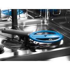 Посудомоечная машина Electrolux EEM69300IX