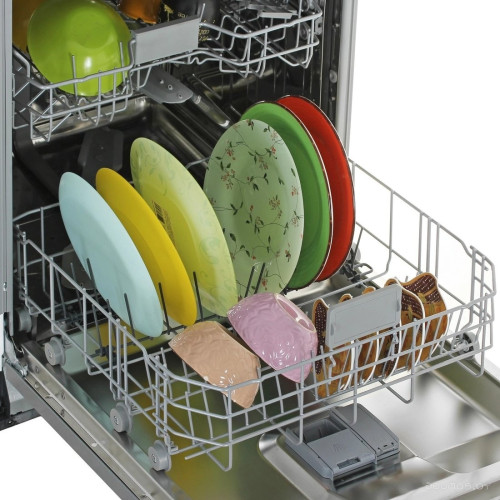 Посудомоечная машина Indesit DI 5C29