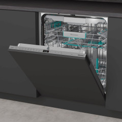 Посудомоечная машина Hisense HV693A65AD