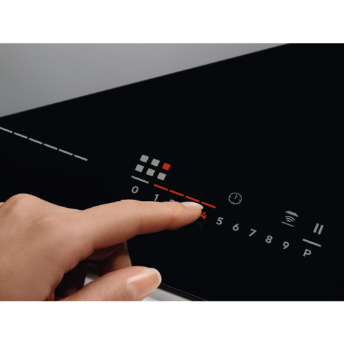 Варочная панель Electrolux IPE6474KF