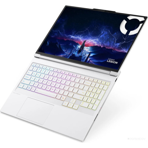 Ноутбук Lenovo Legion 7 16IAX10 83KY0051RK