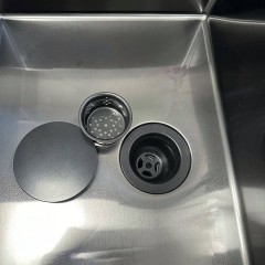 Кухонная мойка Roxen Snake 560220-45-BS (с ролл-матом и дозатором)