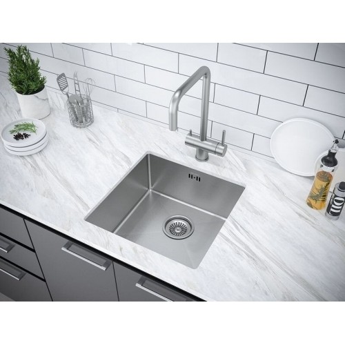 Кухонная мойка Paulmark Gerberg 44 UNI PM254444-BS (стальной/брашированная сталь)