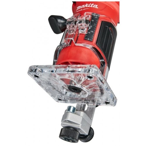 Фрезер Makita M3702