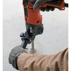 Перфоратор Makita MT M8701