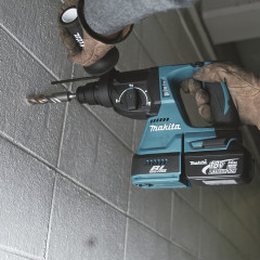 Перфоратор Makita DHR242RT (с 1-им АКБ, кейс)