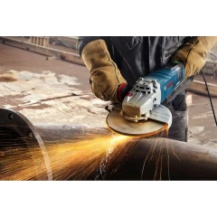 Угловая шлифмашина Bosch GWS 30-180 B Professional 06018G0000