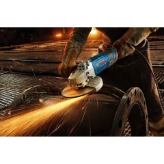 Угловая шлифмашина Bosch GWS 30-180 B Professional 06018G0000