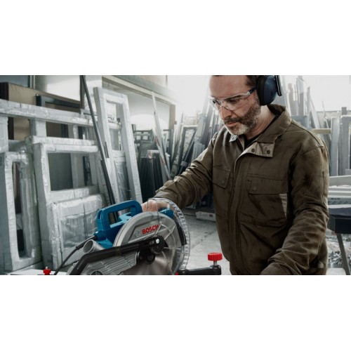 Дисковая (циркулярная) пила Bosch GCM 216 Professional 0601B33000