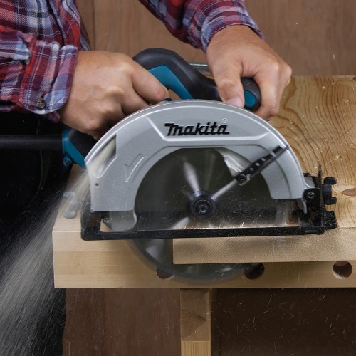 Дисковая (циркулярная) пила Makita HS7000