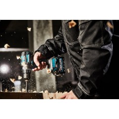 Дрель-шуруповерт Makita DF001GZ (без АКБ)