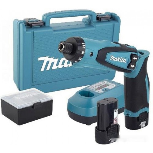 Электроотвертка Makita DF012DSE (с 2-мя АКБ, кейс)