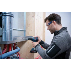 Дрель-шуруповерт Bosch GSR 18V-90 C Professional 06019K6006 (с 2-мя АКБ 5 Ач, кейс)