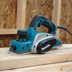 Электрорубанок Makita KP0800