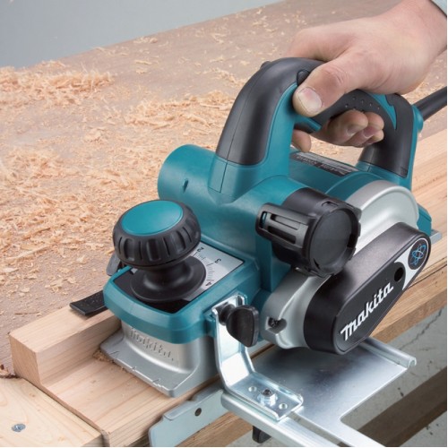 Электрорубанок Makita KP 0810 C