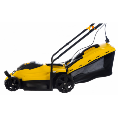 Газонокосилка Champion EM3313