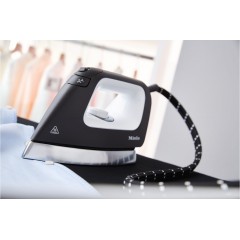 Гладильная станция Miele B 3847 Fashion Master 3.0