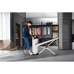 Гладильная станция Miele B4847