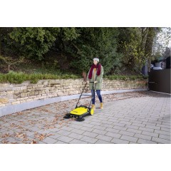 Подметальная машина Karcher S 4 Twin