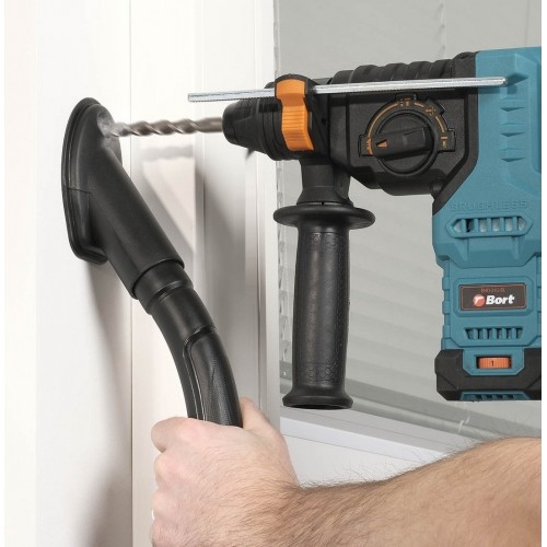 Промышленный пылесос BORT BAX-700