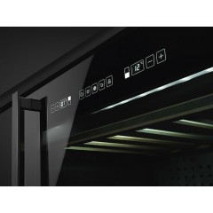 Винный шкаф Smeg CVI638RWN3