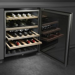 Винный шкаф Smeg CVI638RWN3