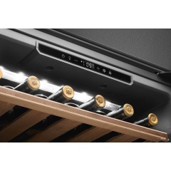 Винный шкаф Smeg CVI321X3