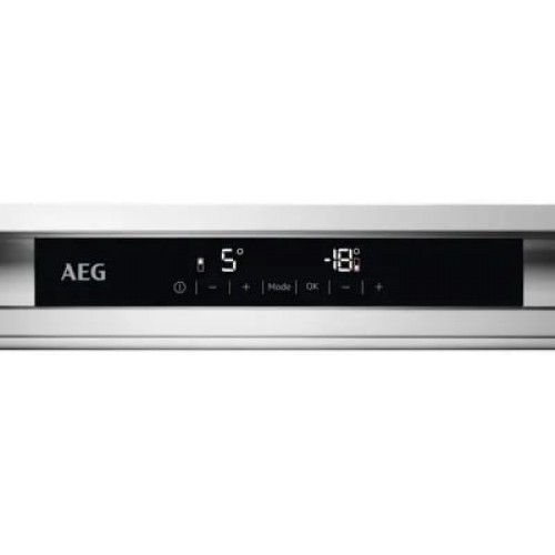 Холодильник AEG SCE819E5TS