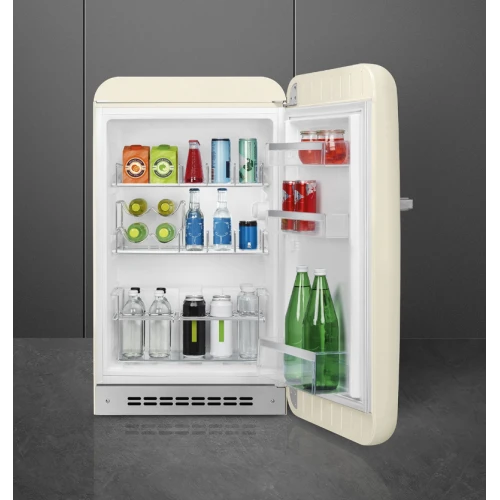 Однокамерный холодильник Smeg FAB10HRCR5